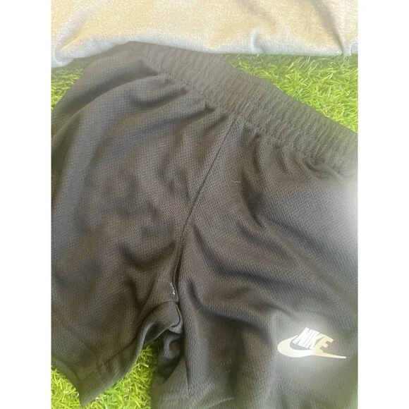 Nike Toddler Boys Dri-FIT T-Shirt & Shorts Outfit Set 2T Black Gray Athletic A5 - Picture 5 of 5
